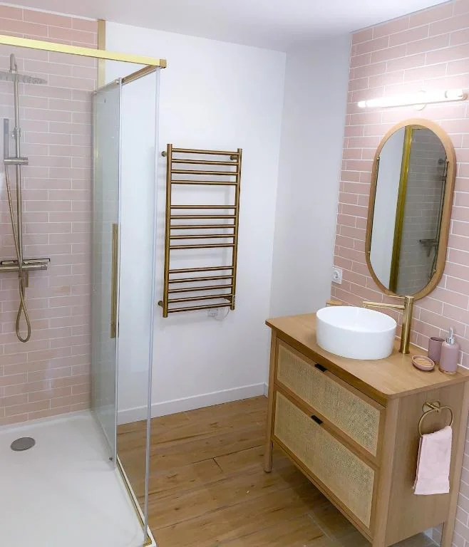 Le Cocon Rose Jacuzzi privé rêve et Douceur
